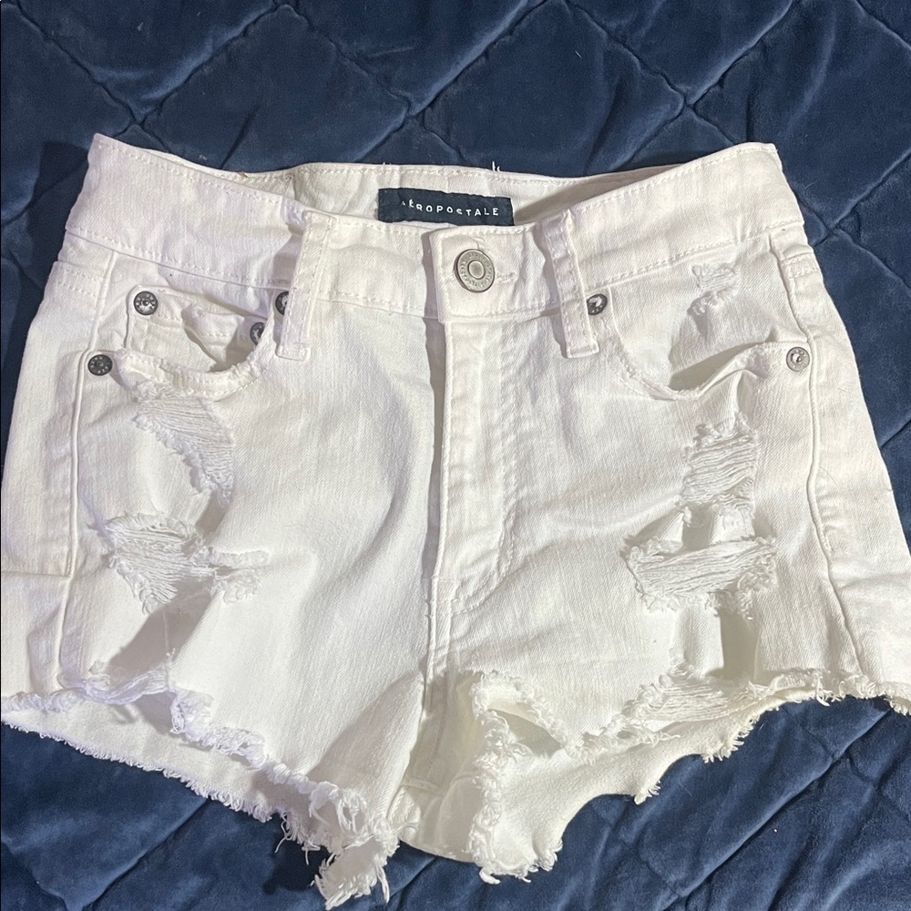 Aeropostale Women's Cream Distressed Jean Shorts